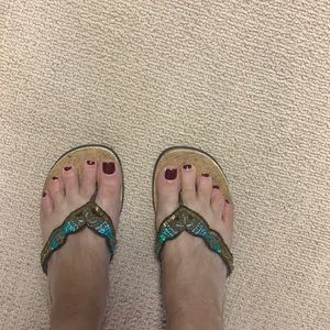 Kenneth Cole Reaction sandals